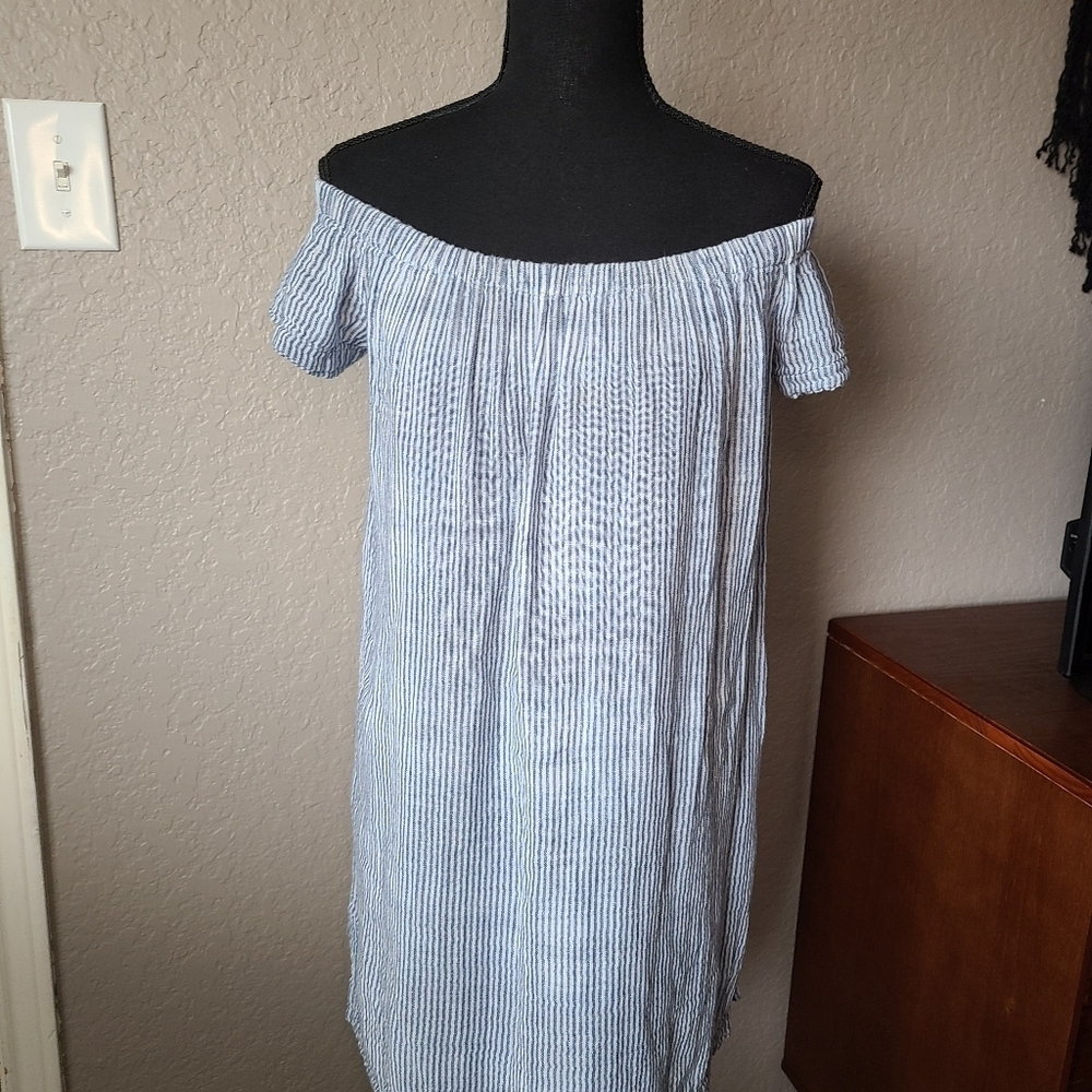 Cloth and Stone off the shoulder dress